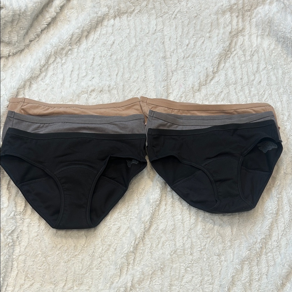 Hanes 6 pack girls menstrual cycle Underwear Black, Gray, Tan new without box 14